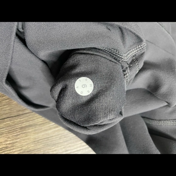 Lululemon Align Pant Dark Carbon - Picture 5 of 5